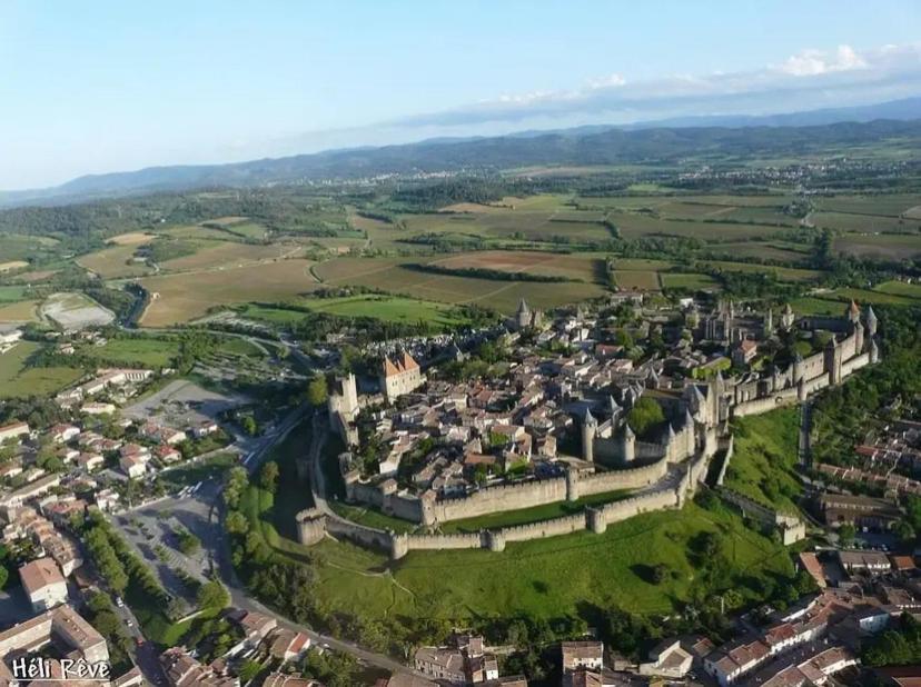La Maison Du Roi Arthur การ์กาซอน ภายนอก รูปภาพ